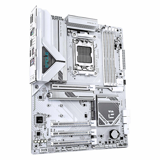 Carte mère Gigabyte B850 EAGLE ICE - Autre vue