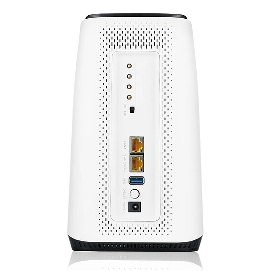 Routeur et modem ZyXEL Nebula FWA510 - Autre vue
