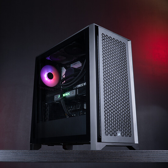 PC de bureau PC Gamer Blazefire - Win11 installé (version d'essai) - Occasion - Autre vue