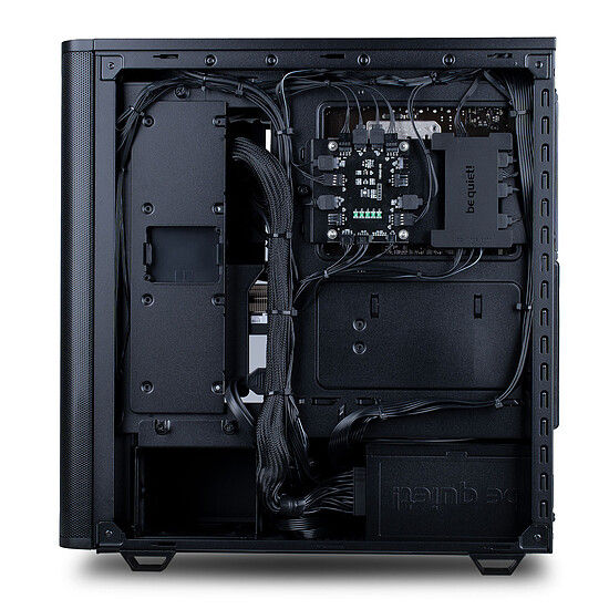 PC de bureau PC Gamer Garuda - Win11 installé (version d'essai) - Autre vue