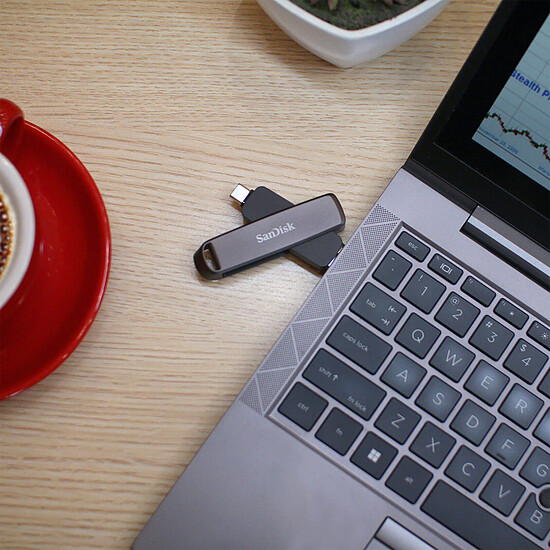Clé USB SanDisk Extreme PRO Dual Drive 2 To - Autre vue