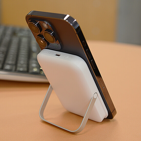 Batterie et powerbank Akashi Batterie de secours MagSafe 5000mAh  - Autre vue