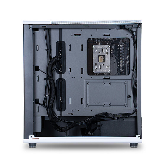 PC de bureau PC Gamer Mistral - Win11 installé (version d'essai) - Autre vue
