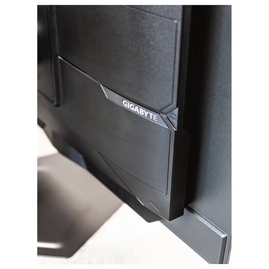 Écran PC Gigabyte MO27U2 - Autre vue