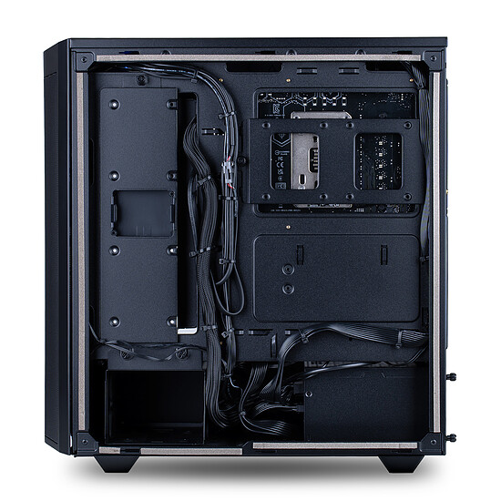 PC de bureau PC Gamer Hellfire - Win11 installé (version d'essai) - Autre vue