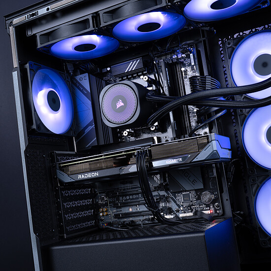 PC de bureau PC Gamer Sunrise - Win11 installé (version d'essai) - Occasion - Autre vue