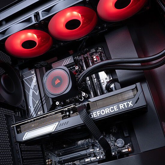 PC de bureau PC Gamer Bahamut - Win11 installé (version d'essai) - Autre vue