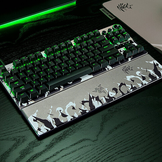 Clavier PC Razer Huntsman V3 Pro Niko Edition TKL QWERTY US  - Autre vue