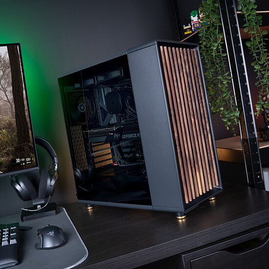 PC de bureau PC Gamer Balrog - Win11 installé (version d'essai) - Autre vue