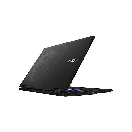 PC portable MSI Crosshair A18 HX A8WFKG-044FR - Autre vue