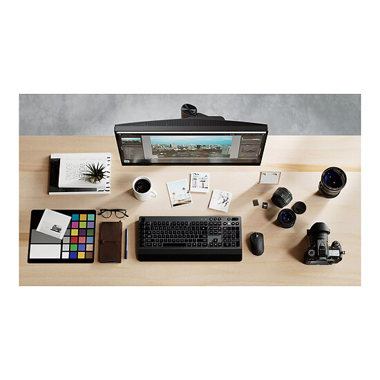 Écran PC BenQ 31.5" LED - PD3205UA - Autre vue