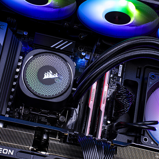 PC de bureau PC Gamer Respawn - Win11 installé (version d'essai) - Autre vue