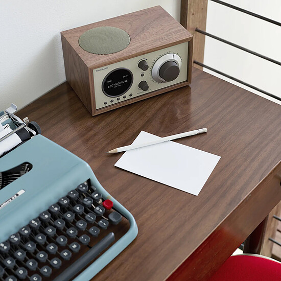 Enceinte sans fil Tivoli Audio Model One+ Noyer - Autre vue
