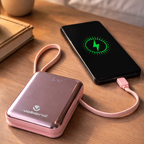Batterie et powerbank Volkano Solace Series 10 000 mAh avec câbles USB-C et Lightning intégrés - Rose et Or - Autre vue