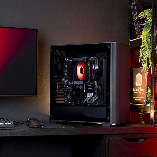 PC de bureau PC Gamer Crossfade - Win11 installé (version d'essai) - Autre vue