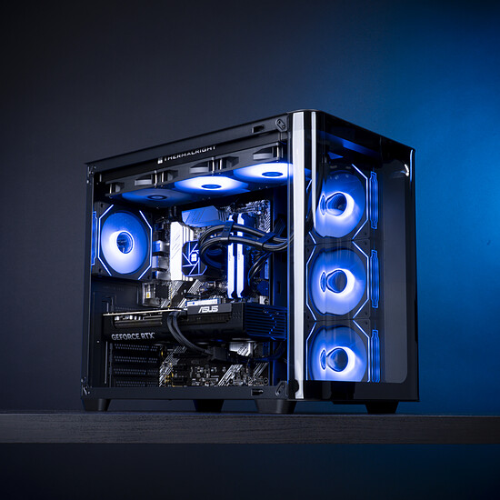PC de bureau PC Gamer Stardust - Win11 installé (version d'essai) - Autre vue