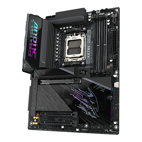 Carte mère Gigabyte X870E AORUS PRO X3D - Autre vue
