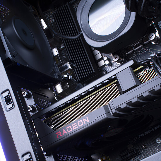 PC de bureau PC Gamer Nemesis - Win11 installé (version d'essai) - Autre vue