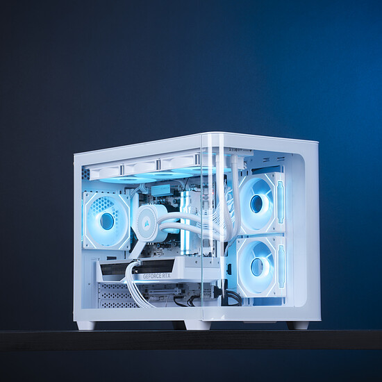PC de bureau PC Gamer Mistral - Win11 installé (version d'essai) - Autre vue