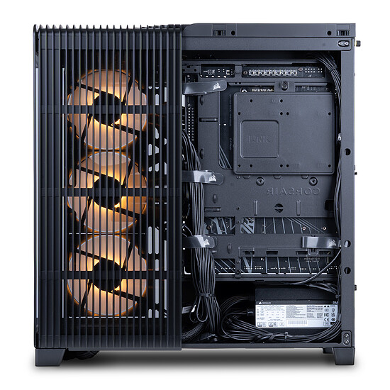 PC de bureau PC Gamer Ultimate - Win11 installé (version d'essai) - Autre vue