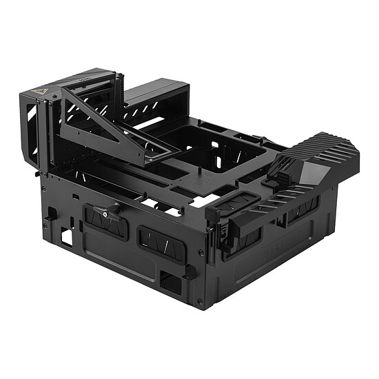 Boîtier PC MSI MEG MAESTRO 900R - Autre vue