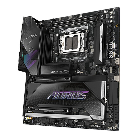 Carte mère GIGABYTE X870 AORUS INFINITY - Autre vue