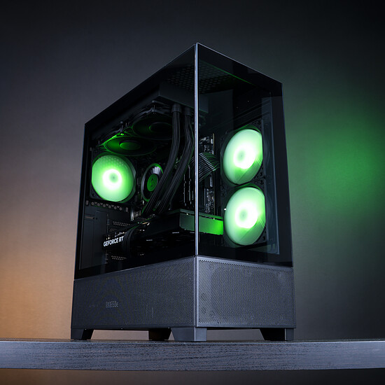 PC de bureau PC Gamer Backstab - Win11 installé (version d'essai) - Autre vue